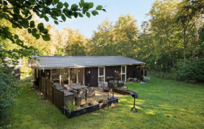 2 Bedroom Lovely Home In Hadsund, Hadsund